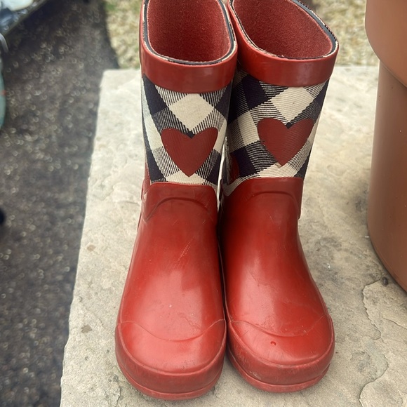 Burberry rain boots for toddlers - Picture 1 of 3